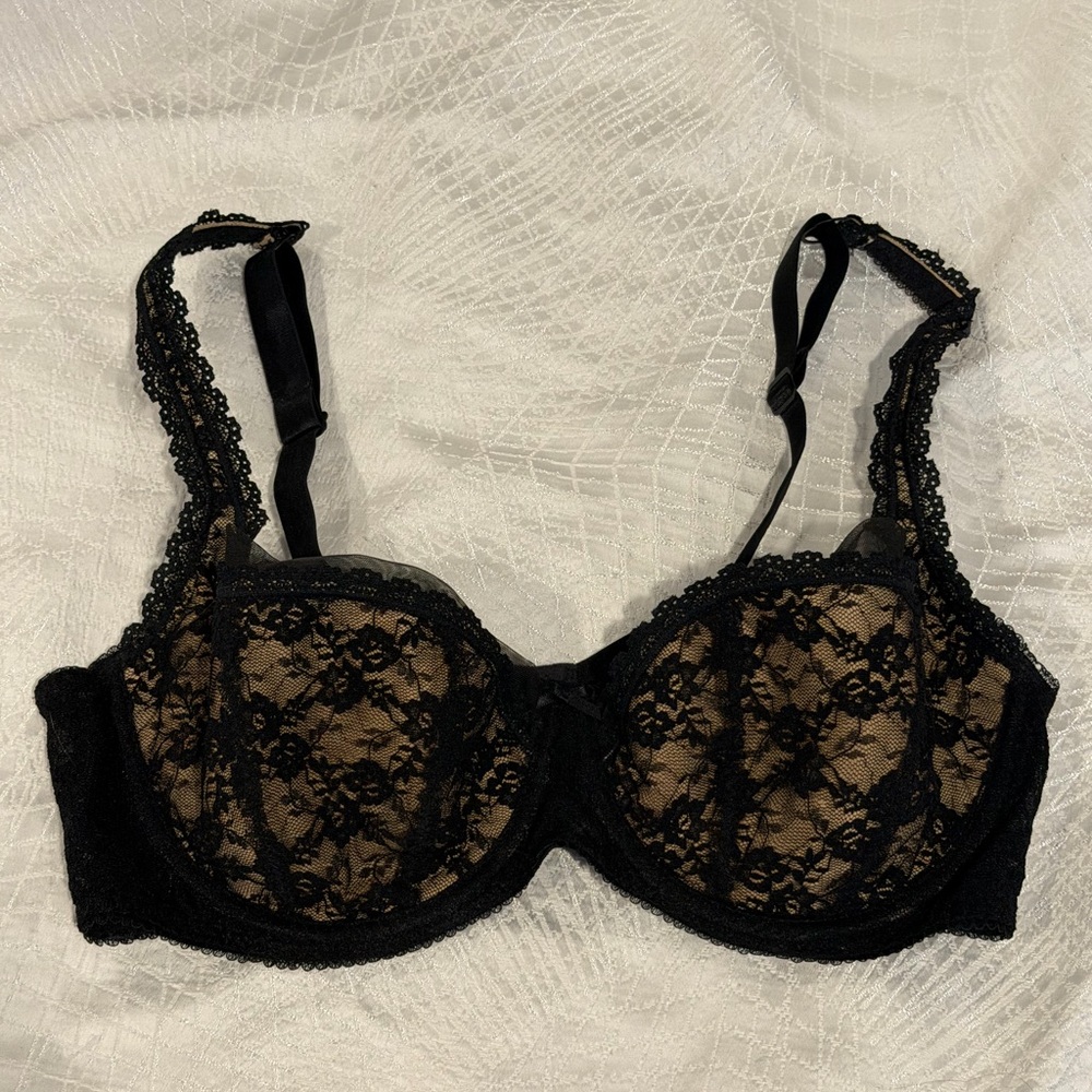 NWOT Dita Von Teese Black and Tan Lace Underwire Bra